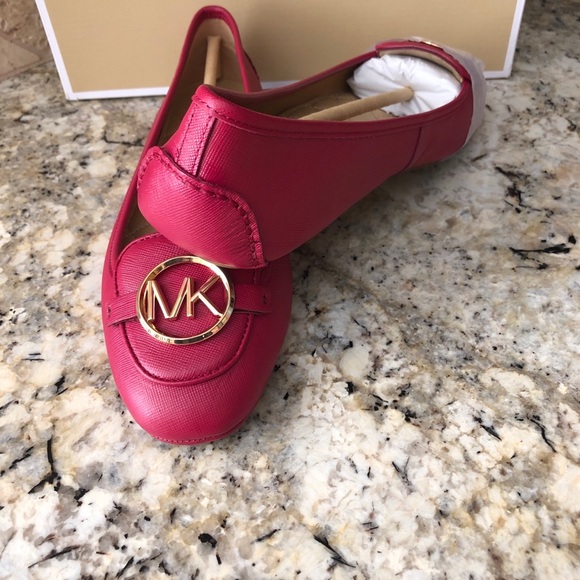 NIB Michael Kors Lillie Fulton Flats Berry SZ 9.5 - Picture 4 of 7